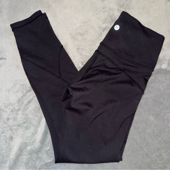 Lululemon Crop Capris Black Leggings Women’s Size 4 - Picture 1 of 9